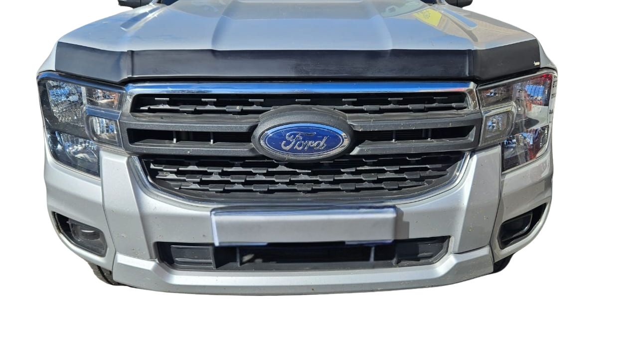 RANGER NEXT Bonnet guard Ford Ranger / Everest 2023- (Stick On)