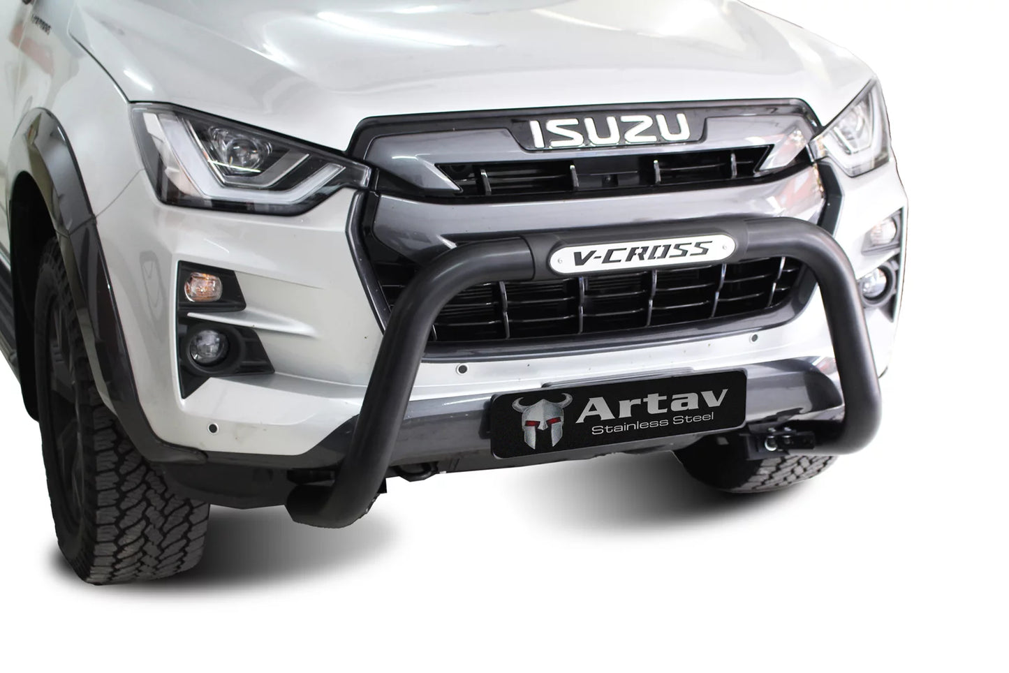 Isuzu Gen 7 VCROSS Branded PDC Nudge Bar Black