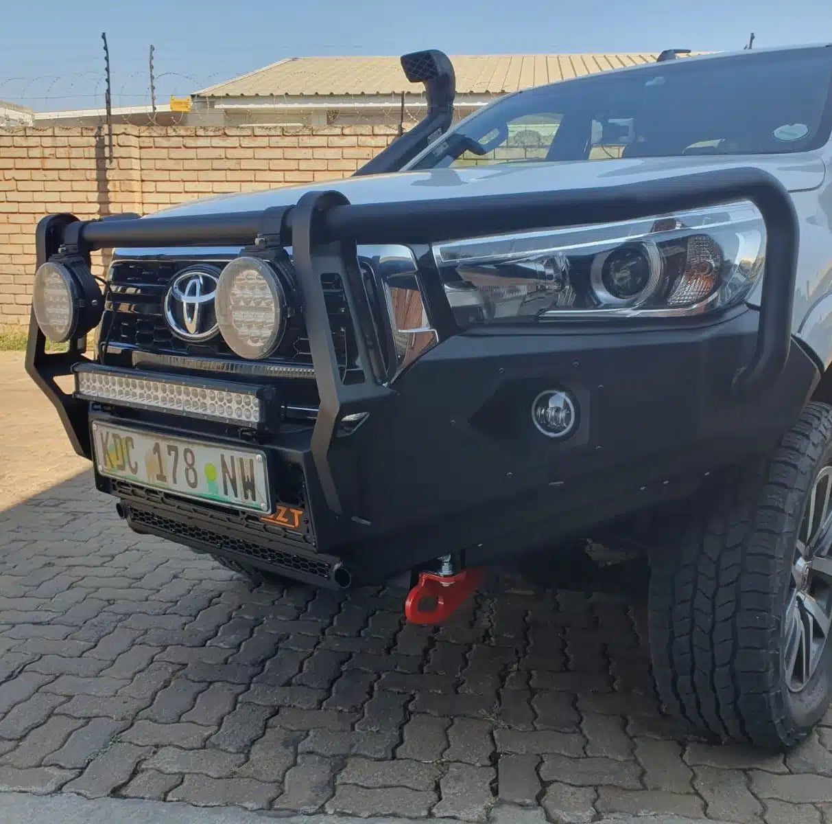 Toyota Hilux Dakar 2018 – 2020 BZT X-Series Front Bumper (With Pipes)