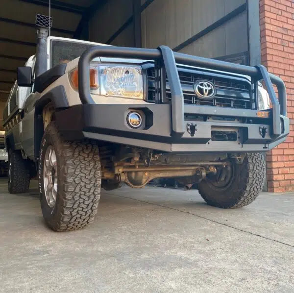 Toyota Land Cruiser 76,79 2007 – 2023 BZT Front Bumper