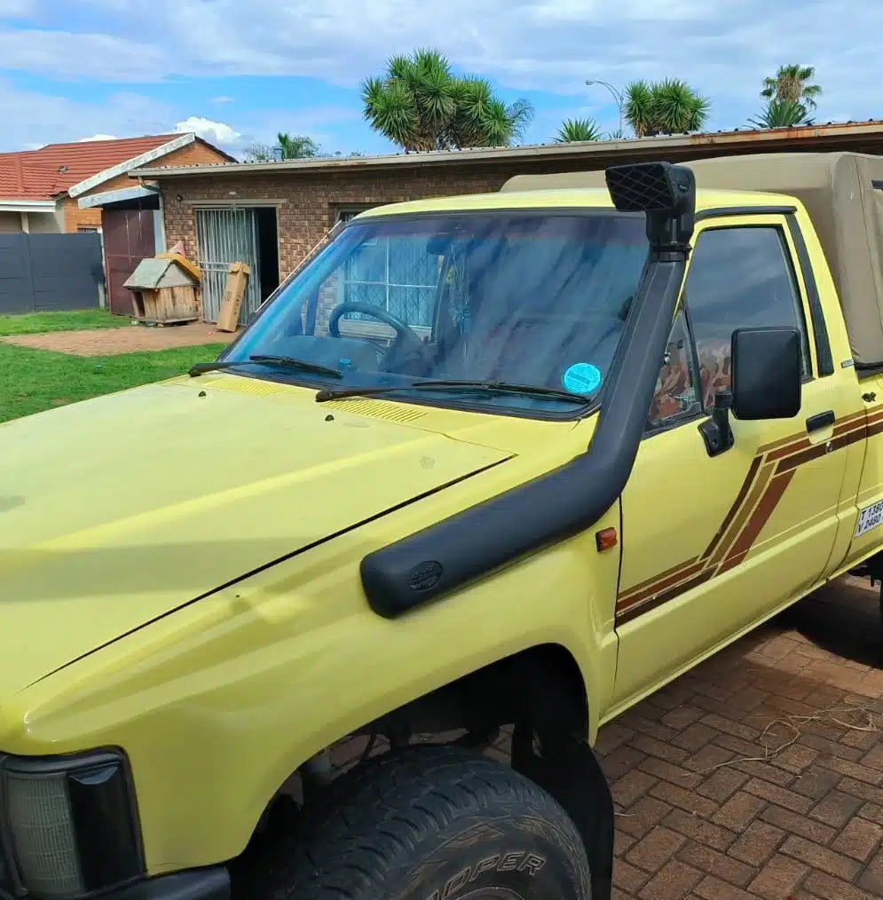 Toyota Hilux 1988-1997 (SFA) Petrol Snorkel Kit