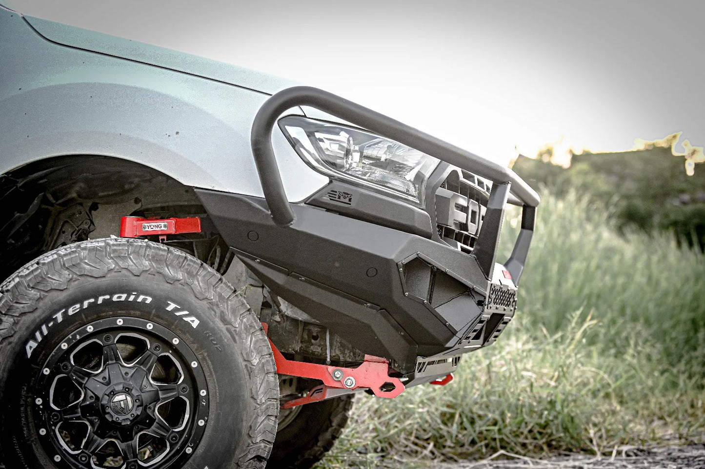Ford Ranger 2016-2021 Armando Spartan Front Bumper With Hoop Design
