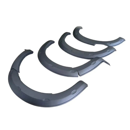 Isuzu D-Max (21-On) Matte Black Smooth Plastic Wheel Arch Kit (6-Inch)
